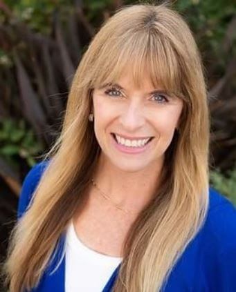 Image: Headshot of Christine MacInnis