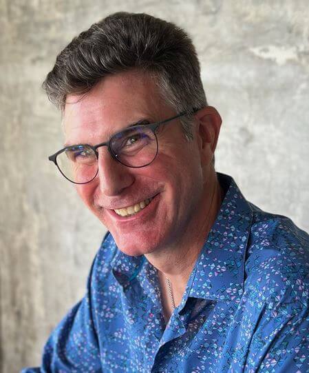 Image: Headshot of David Smith