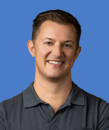 Image: Headshot of Tom Bruett