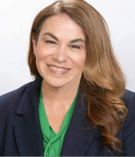 Image: Headshot of Nicol Stolar-Peterson.